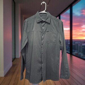 NWT All In Motion Travel Shirt Gray Stretch Button Up Quick Dry UPF50 Small